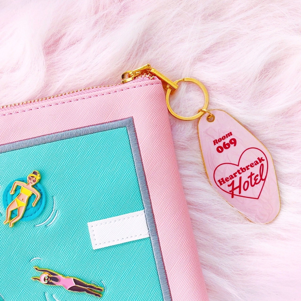 Bobby Pins Co Heartbreak Hotel Keychains By Http Bobbypins Co