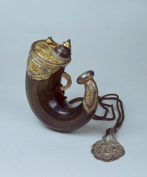 peashooter85:Russian gunpowder flask, early 18th century.from...