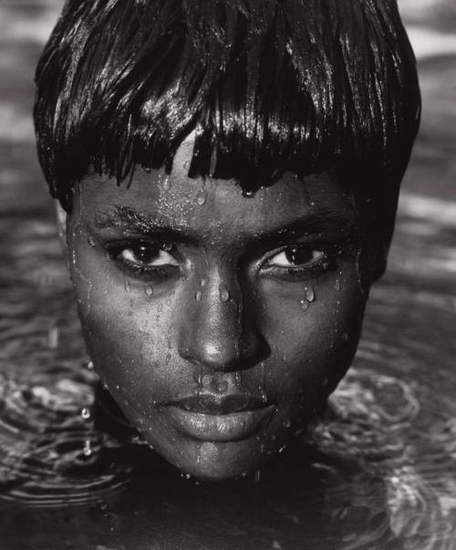 male-female-beauty:By Herb Ritts