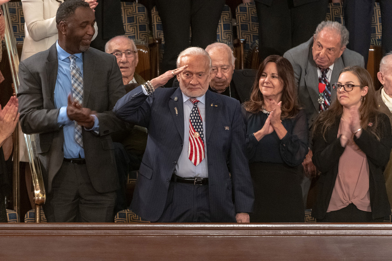 Jag's Tech World: Apollo Astronaut Buzz Aldrin at the 2019 State of the ...