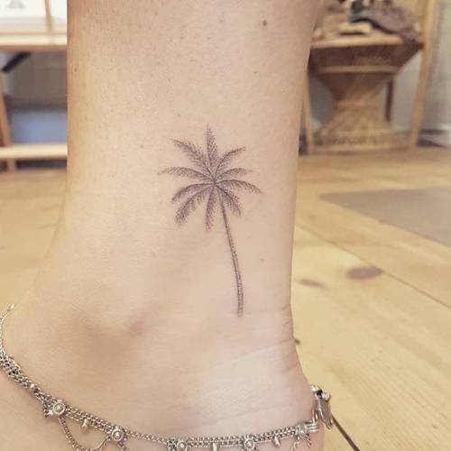 By Sarah March, done at Die-Monde Tattoo, Wadebridge.... tree;small;tiny;sarahmarch;palm tree;ankle;hand poked;ifttt;little;nature;medium size