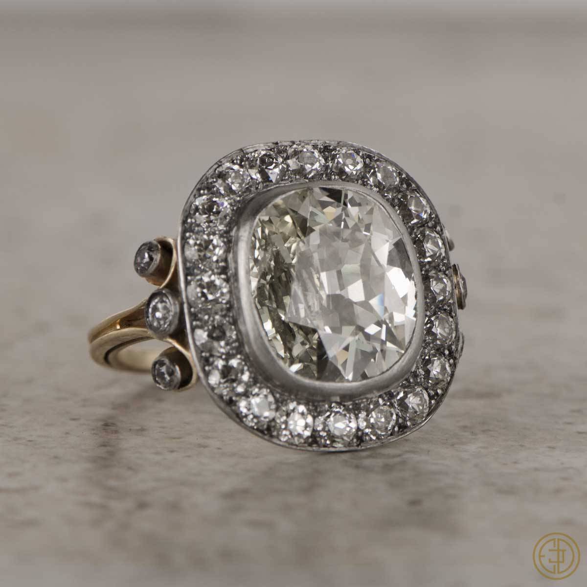 Estate Diamond Jewelry: Photo