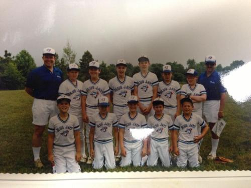 Weeeeeird: Blue Jays pitcher R.A. Dickey tweets — “How about this for foreshadowing, circa 1986. Who can spot me?”