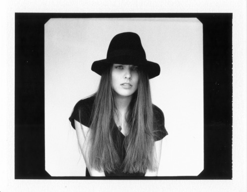 olivia olivia pires city citymodels paris model modeling fashion portrait polaroid blackandwhite
