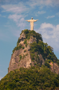 @Temos um jeito de nascer, mais de 1000 pra morrer