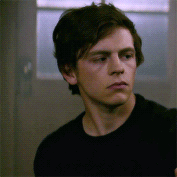 [Image: tumblr_ph94iaPXfA1xjq6z8o6_250.gif]