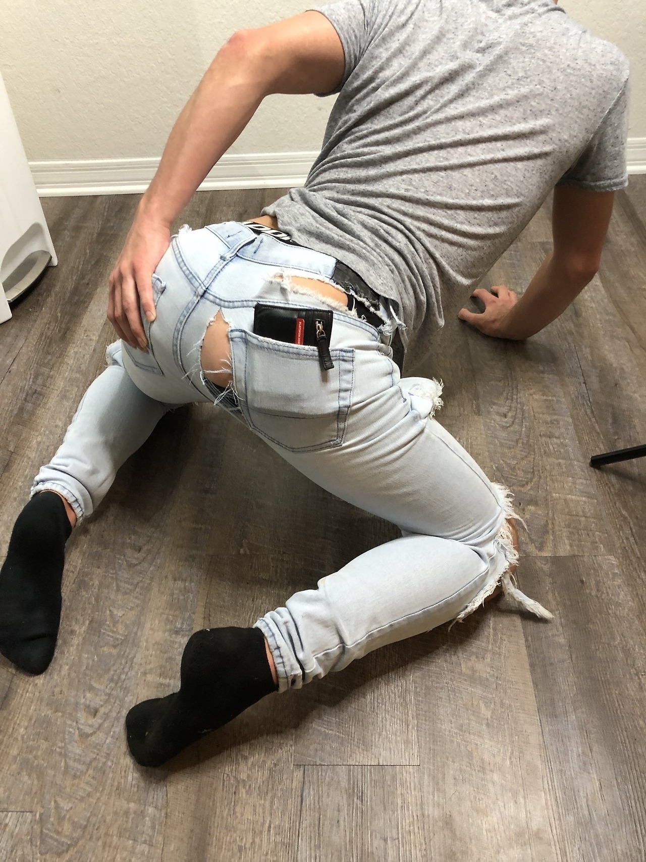 Guys dicks pop out their jeans