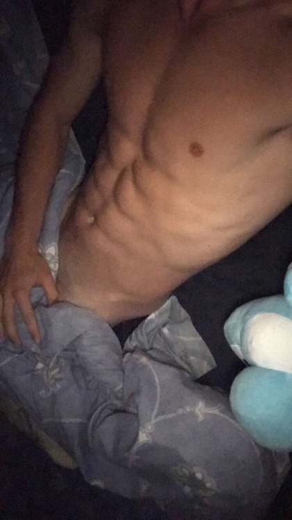 hunggayboys:Follow @BoysWithAbbs @HungGayBoys @HottestBoyAss...