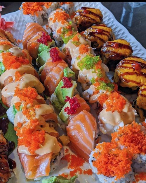 everybody-loves-to-eat