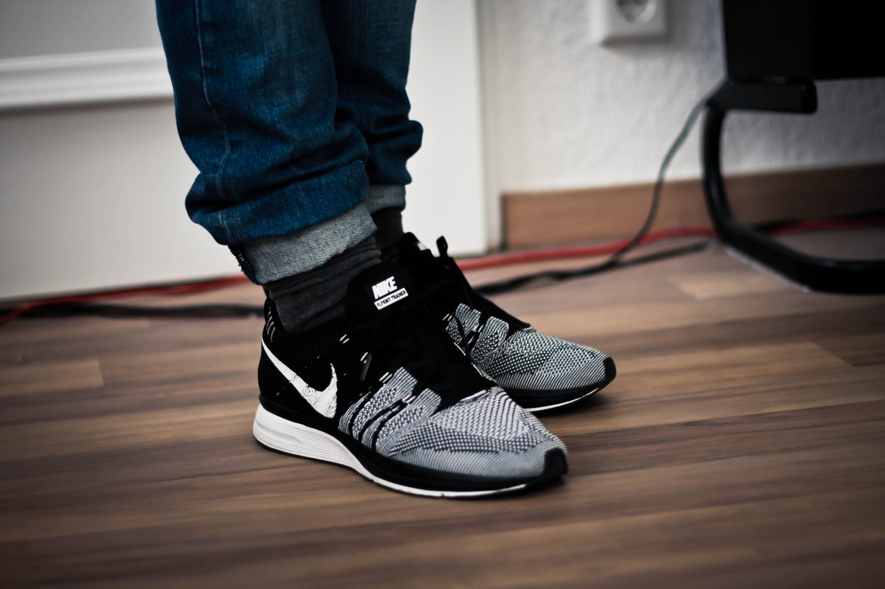 flyknit trainer on feet