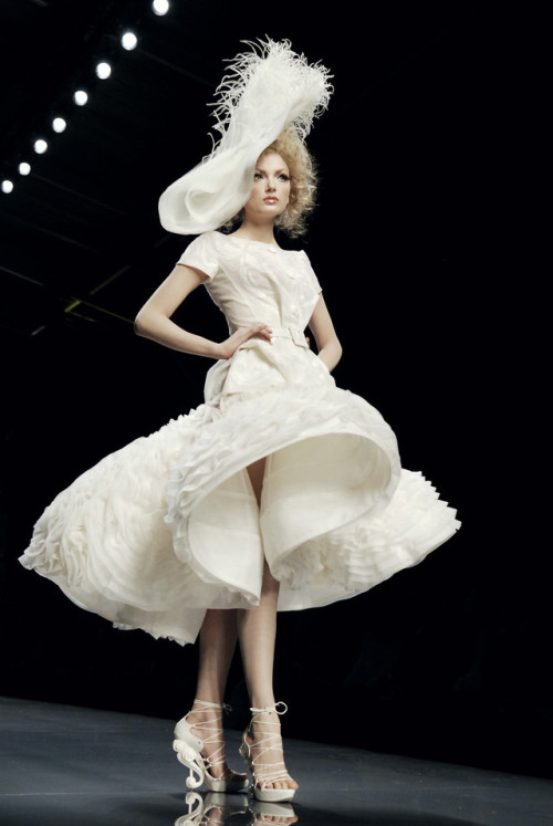Lily Donaldson john galliano Ruwnay Christian Dior Haute Couture SS2009