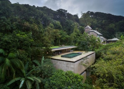 Jungle House / Studio MK27