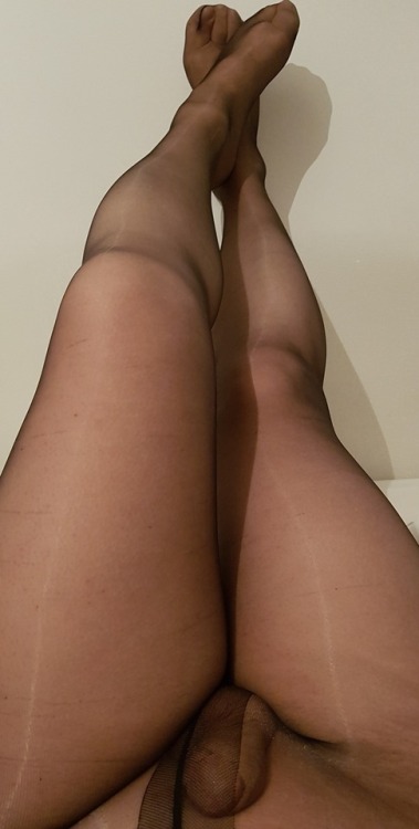 @Pantyhose Lover