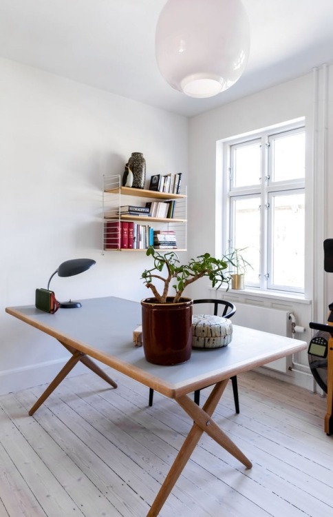 gravityhome:Home in Copenhagen | photos byJulie VögeFollow...