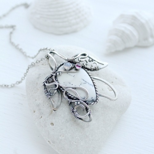 sosuperawesome:Ocean Collection Wire PendantsUrsula Jewelry on...