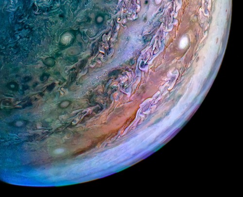 astronomyblog:This image of Jupiter was taken by Juno on...