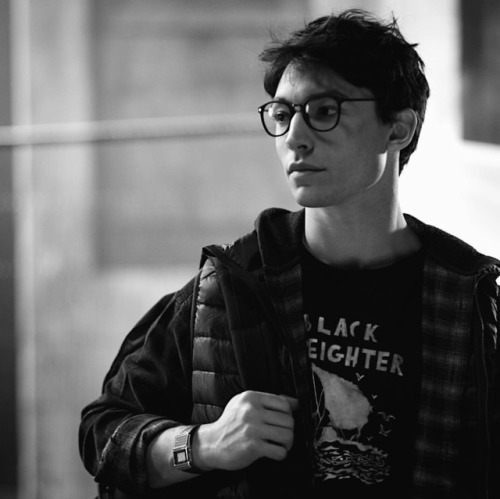 ezramiller-theflash:ME AND BARRY ARE BOTH SUCH NERDS WITH...