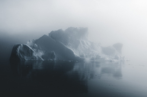 really-shit:Arctic Silence (by Jan Erik...