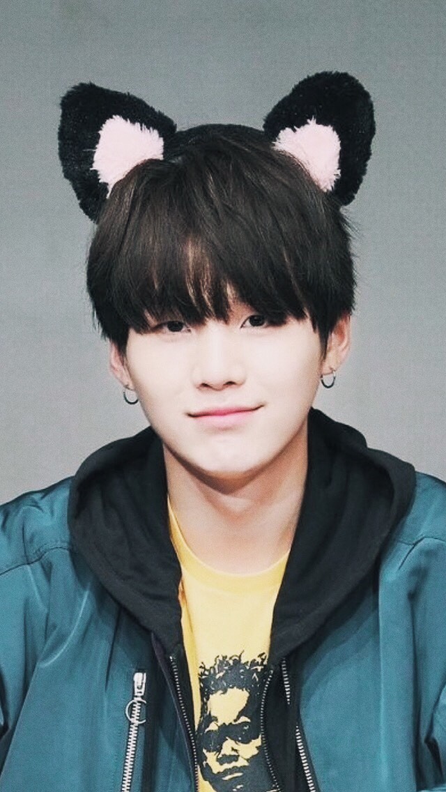 bangtan wallpaper — Black Hair Yoongi Lock Screens | requested by:...