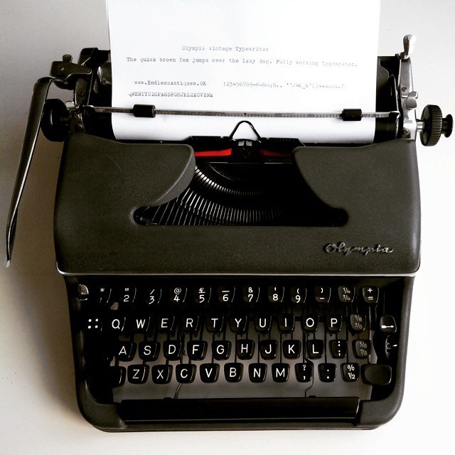 Vintage Typewriter For Sale 71