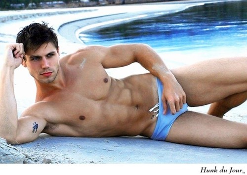 Your Hunk of the Day: Jonas Sulzbach http://hunk.dj/7440