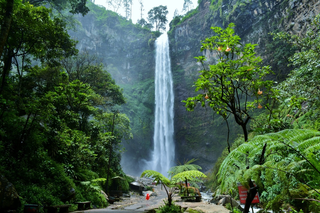 Adeanto Blog Air  Terjun  Coban Rondo Batu  Malang 