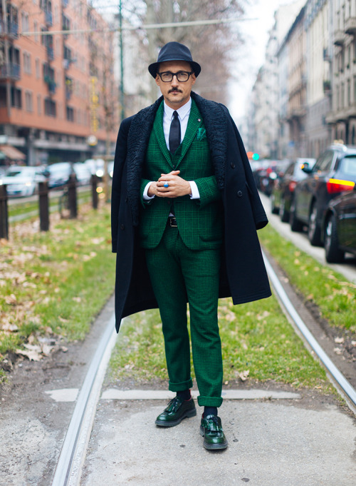 Men in green. FOLLOW : Guidomaggi Shoes Pinterest... | Men's LifeStyle Blog