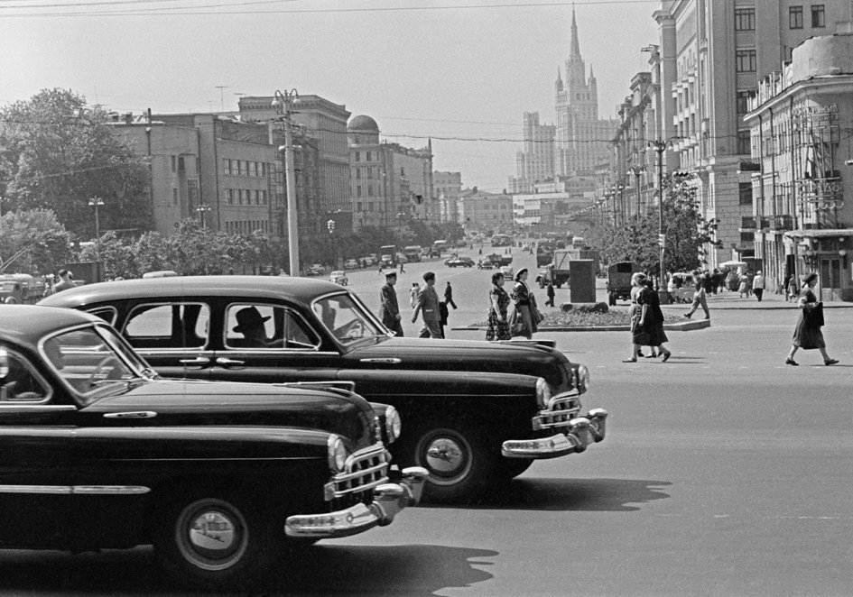 Mayakovsky square, Moscow (1957)