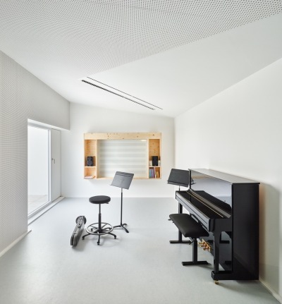 archatlas:<br /><br />Henri Dutilleux Conservatoire Dominique Coulon  associés<br /><br /><br />