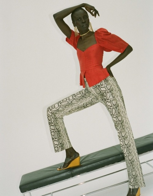 distantvoices:Ada Yeung, Alek Wek, Maria Borges and Paloma...