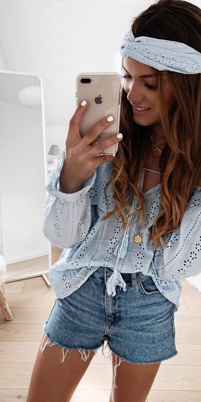 60+ Amazing Spring Outfit Ideas to Feel In Love With - fashionista, teen fashion, #Girls, #Pic |Anzeige| Zu allererst wich allen tollen Mda draualleeees Gute zu Muttertag Mein seamlessfashion Haul ist jetzt auch online und der 15% Code ist sogar bis zum 20.05. gIch weuch noch einen tollen Sonntag , seamlessfashion , dailylook , dailyoutfit , dailyinspiration , ootd , outfit , sunday , weekend , haarband 