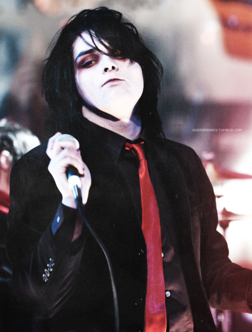 favpicsofgerard | Tumblr