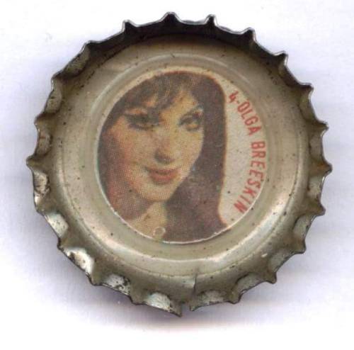 cazadordementes:Corcholata de refresco de “Olga Breeskin”...