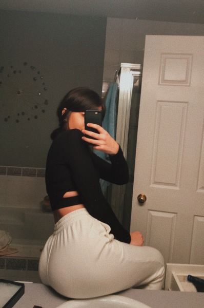 girls in sweats tumblr