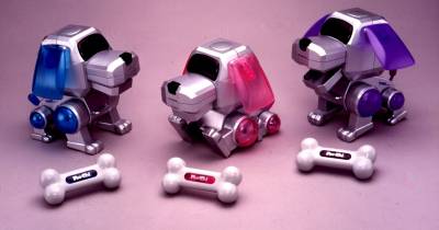 robot dog toy 90s