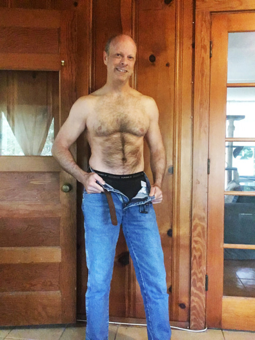 strippedguys2:George 49 from Texas strips and loves to be...