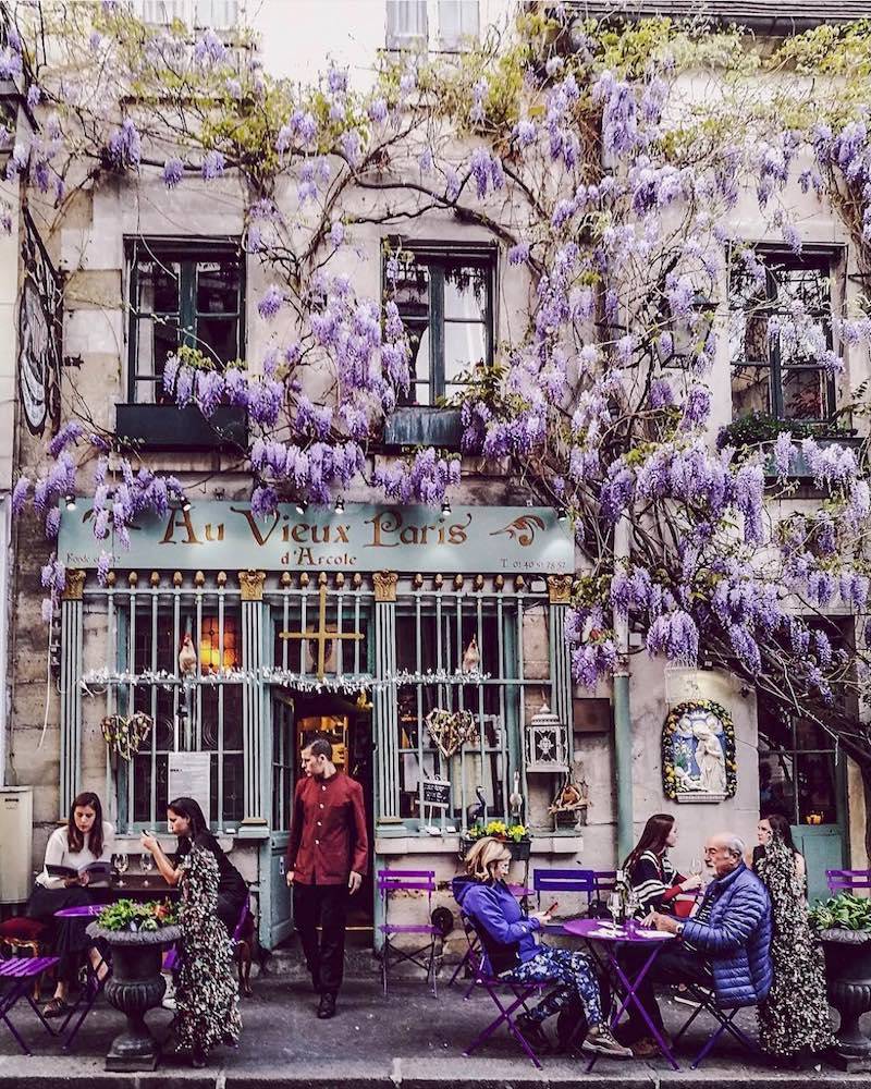 Encore! Life - | ♛ | Au Vieux Paris d’Arcole in Montmartre,...