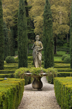 Giusti Garden (2014).