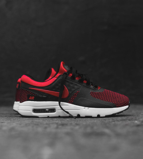 air max zero red and black