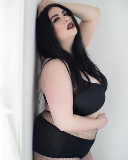 bodypositivism:Veronica Belle