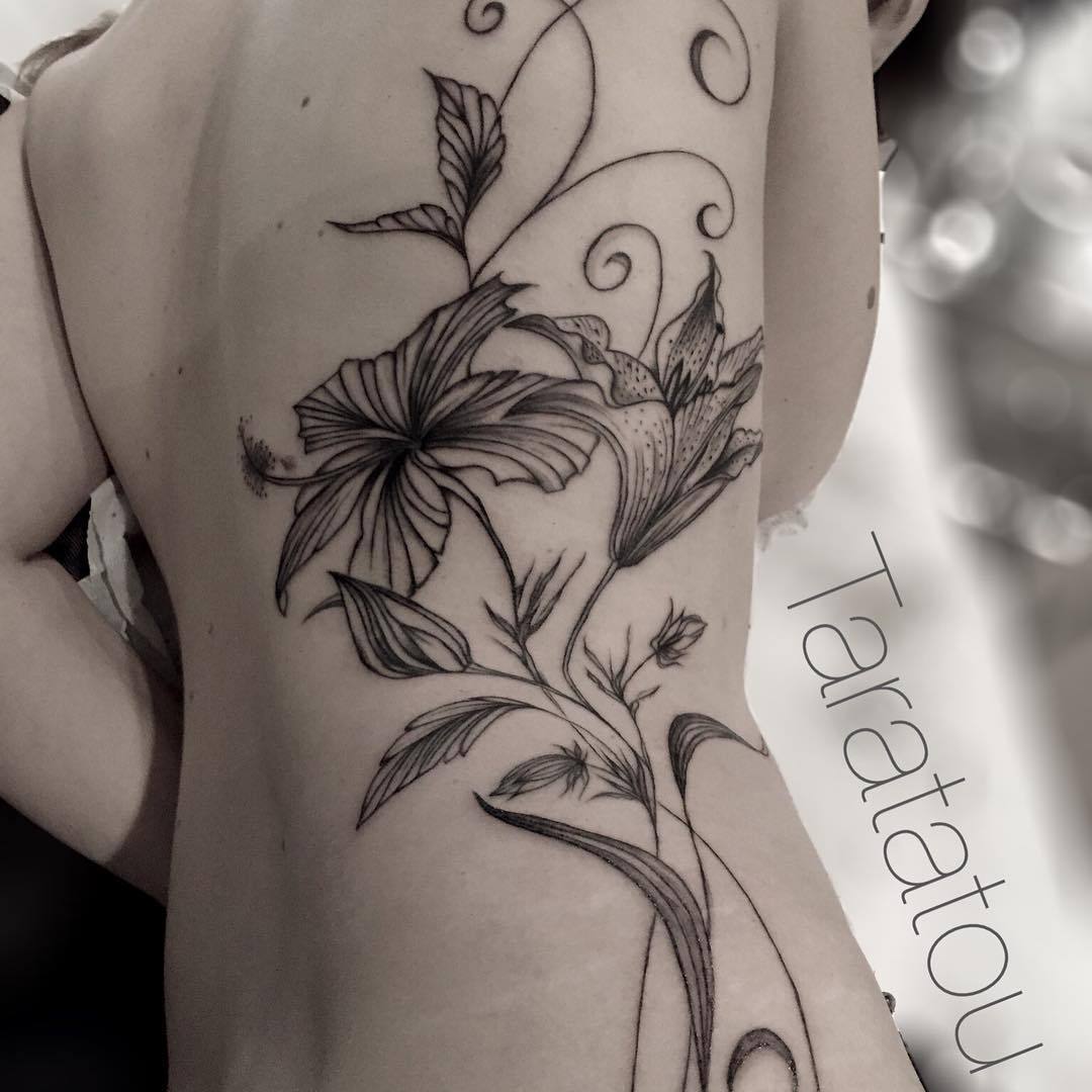 Taratatou Tattoo Tatouage Corps Femme Lys Hibiscus