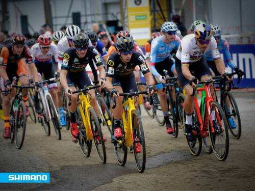 Toon Aerts wins Round 2 of the UCI Cyclocross World Cup at...