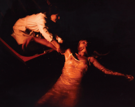 Marina Pierro and Françoise Blanchard in La morte vivante (Jean Rollin, 1982)