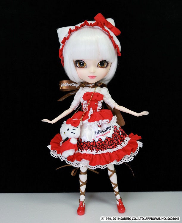  Hello  Kitty  45th Anniversary Pullip  Doll 