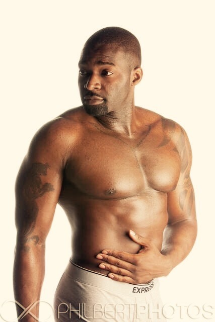 hairyblklvr:More pics of Donte Newman