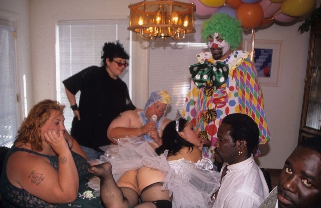 Xxx Midget Clown Porn - Bridget the midget in a clown party