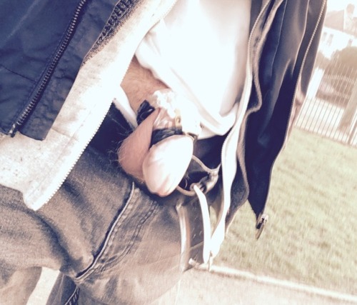 chastitytwinkboy:Went out for a walk in the early morning with...