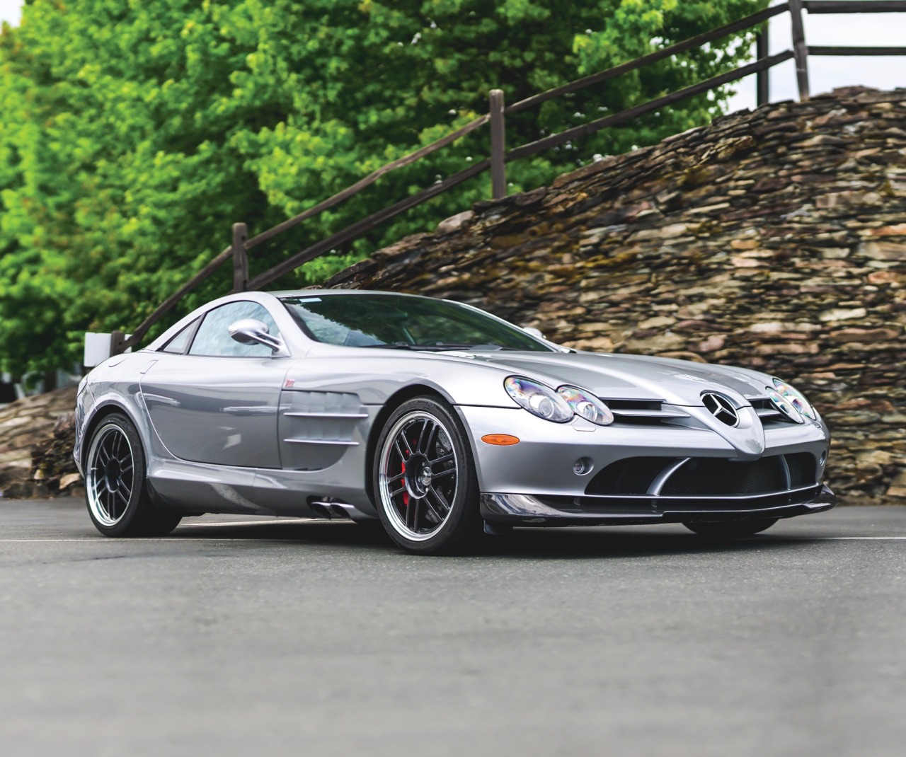 Mercedes Benz SLR MCLAREN 2019