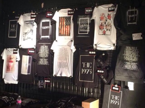 1975 merch store