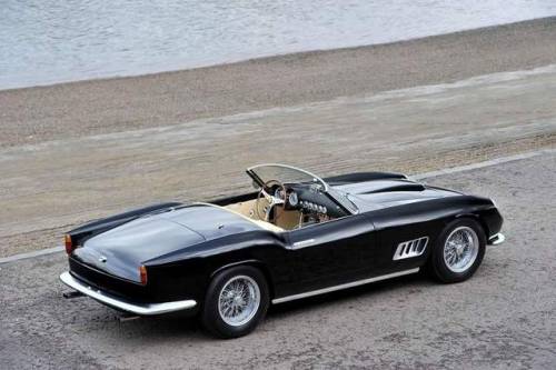 nicho4125:gentlemanracedriver:Ferrari 250 GT California...